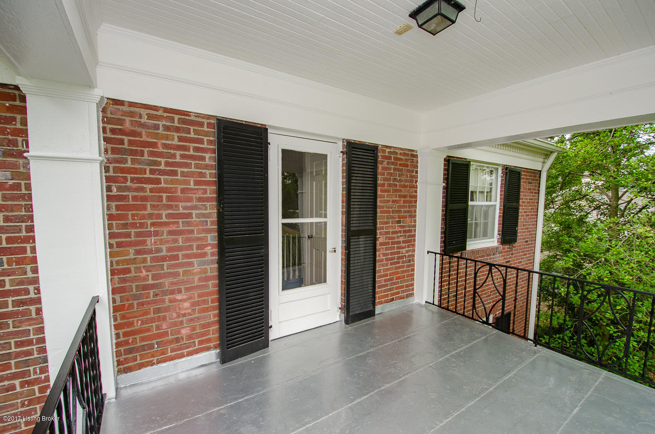 5106 Dunvegan Road Louisville, KY 40222 - Photo 23 of 47 Second Floor Balcony View