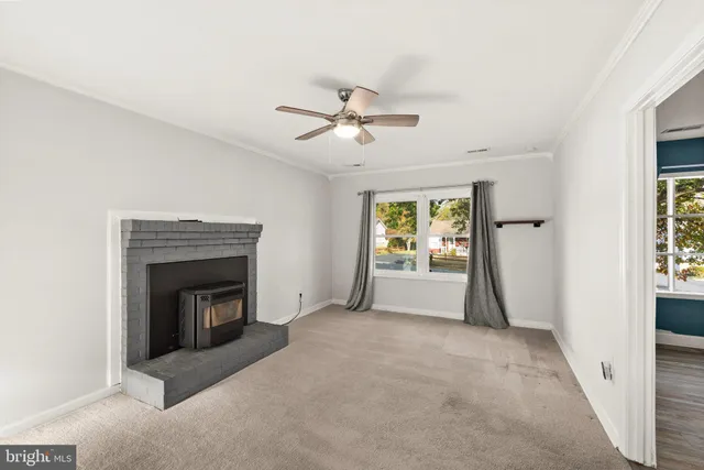 $380,000 | 10312 Meadowview Drive, Fredericksburg, VA 22408