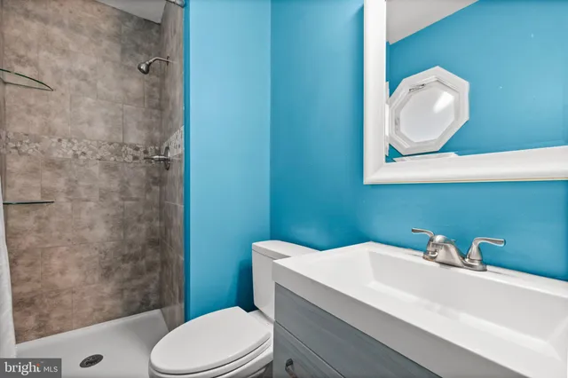 $380,000 | 10312 Meadowview Drive, Fredericksburg, VA 22408