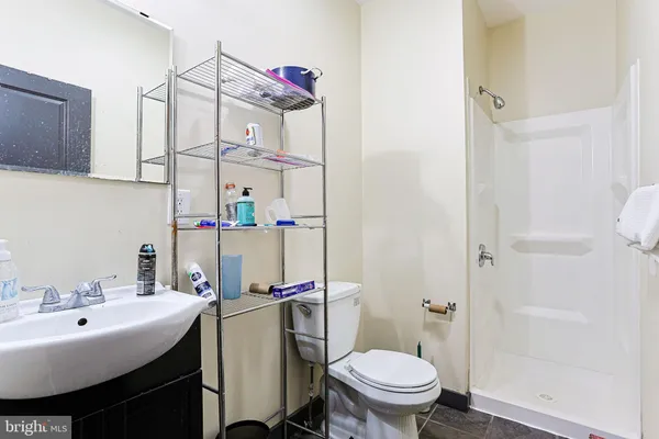 $2,500 | 1839 North 17th Street, Unit B, Philadelphia, PA 19121