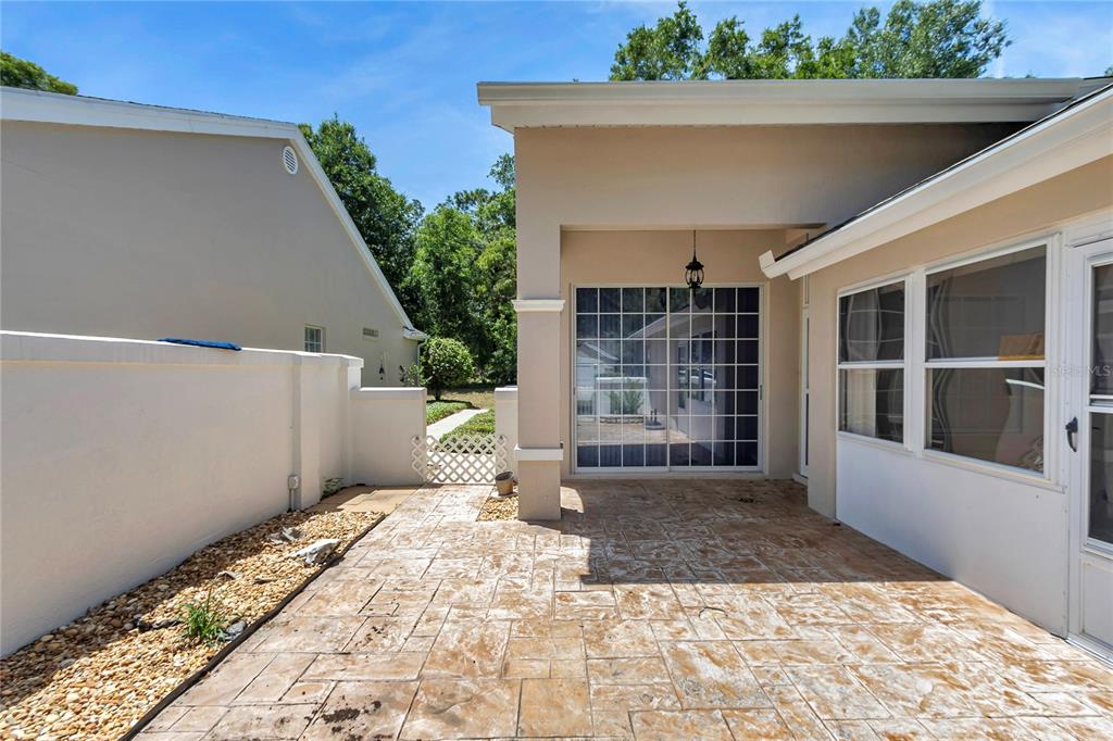 7899 Southwest 115th Loop Ocala, FL 34476 - Photo 3 of 24