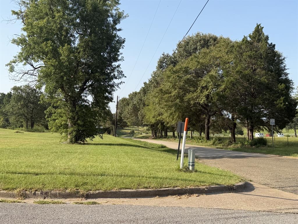 112 Gibson Road Athens, TX 75751 - Photo 6 of 7 Gallery Image 6
