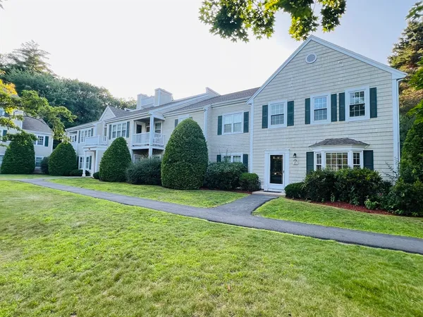 $599,900 | 651 Brookside Drive, Unit 651, Andover, MA 01810