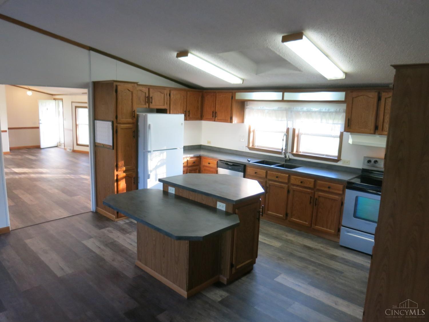 3636 Lucas Road Blanchester, OH 45107 - Photo 19 of 29 Gallery Image 19
