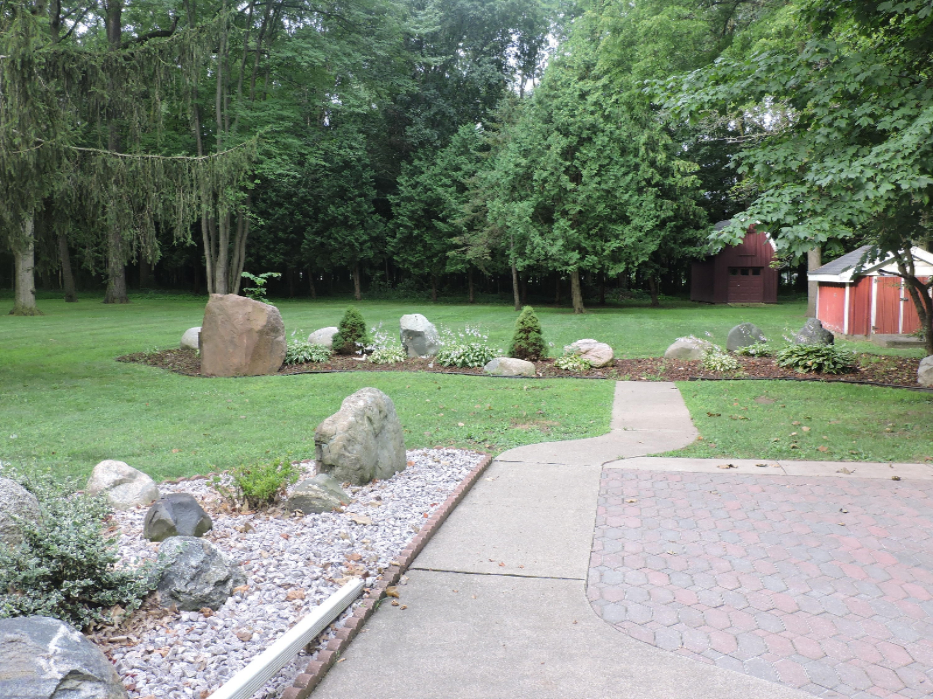 31799 Colon Road Colon, MI 49040 - Photo 11 of 44 Yard