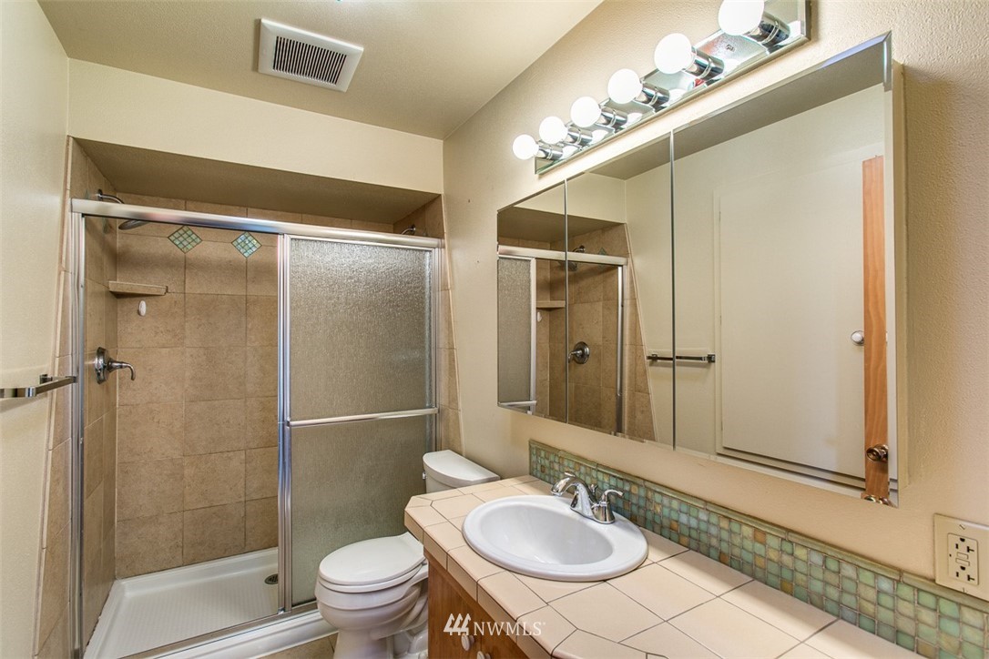 117 Hawthorn Road Bellingham, WA 98225 - Photo 14 of 25