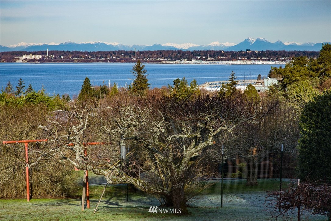 117 Hawthorn Road Bellingham, WA 98225 - Photo 23 of 25