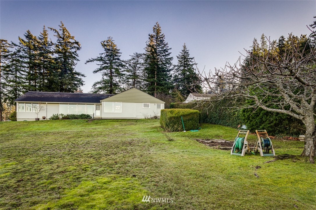 117 Hawthorn Road Bellingham, WA 98225 - Photo 5 of 25