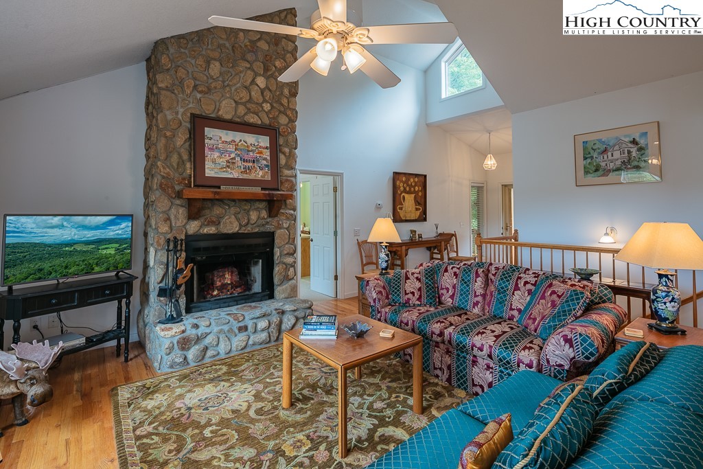 1396 Grandview Dr Extension Boone, NC 28607 - Photo 3 of 32 Gallery Image 3
