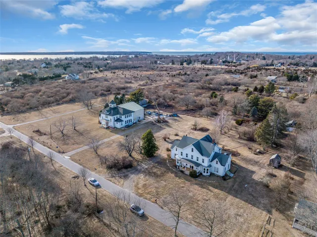 $2,999,500 | 605 Halyoake Avenue, Orient, NY 11957