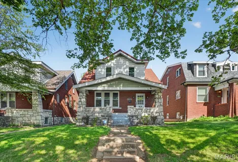 $215,000 | 6011 South Grand Boulevard, St. Louis, MO 63111