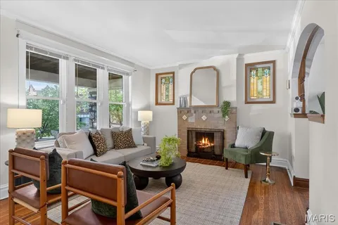 $215,000 | 6011 South Grand Boulevard, St. Louis, MO 63111