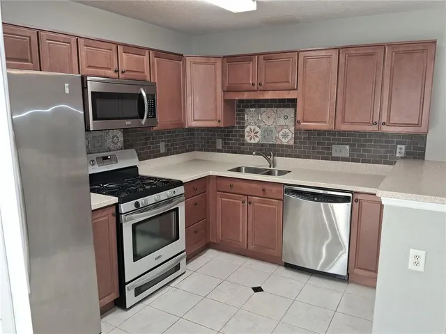 $2,275 | 15003 Deer Meadow Drive, Lutz, FL 33559