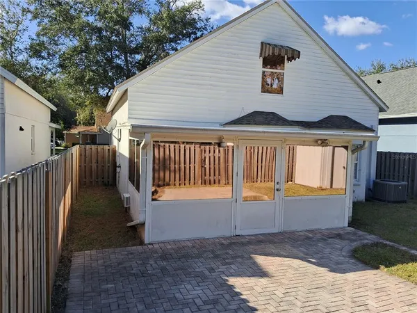 $2,195 | 15003 Deer Meadow Drive, Lutz, FL 33559