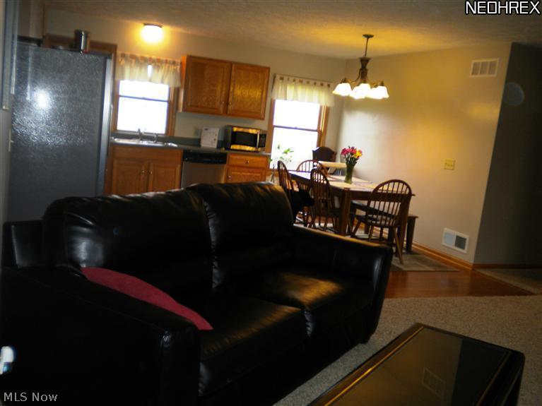 2500 Fox Lake Road Wooster, OH 44691 - Photo 3 of 20 Gallery Image 3