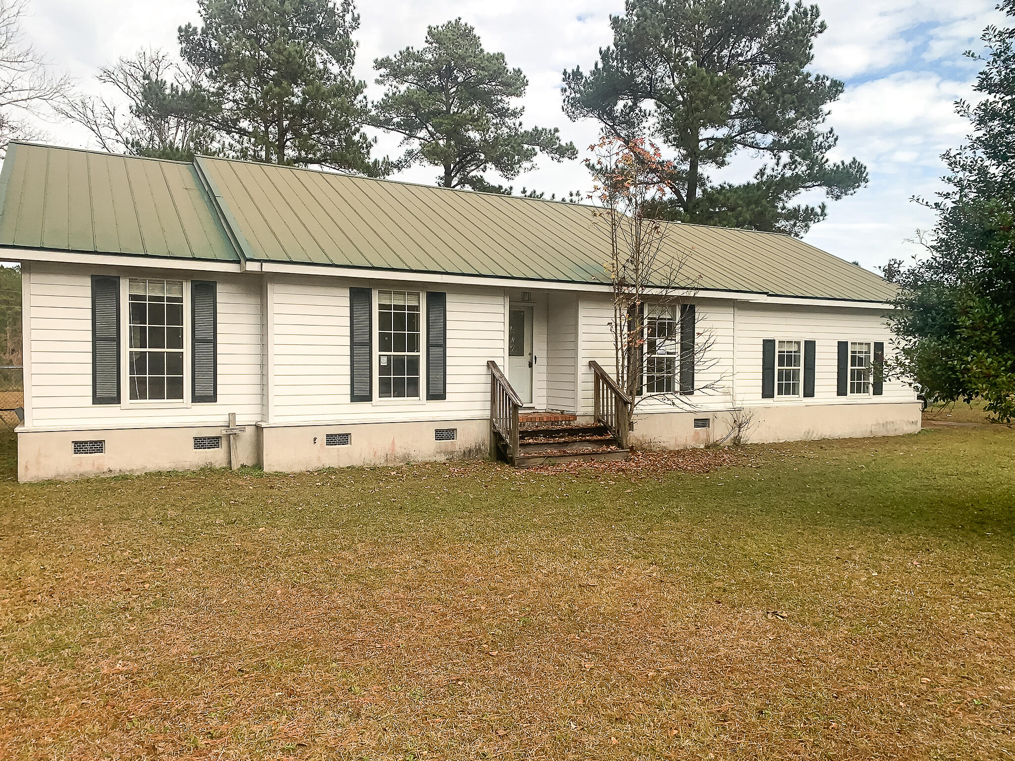 577 State Rd S-15-374 Cottageville, SC 29435 - Photo 1 of 32 Front for MLS