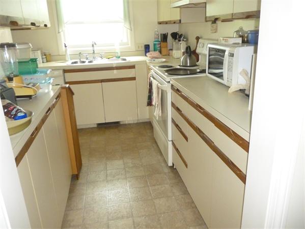 17 Gates Road, Unit B Worcester, MA 01603 - Photo 5 of 8 Gallery Image 5