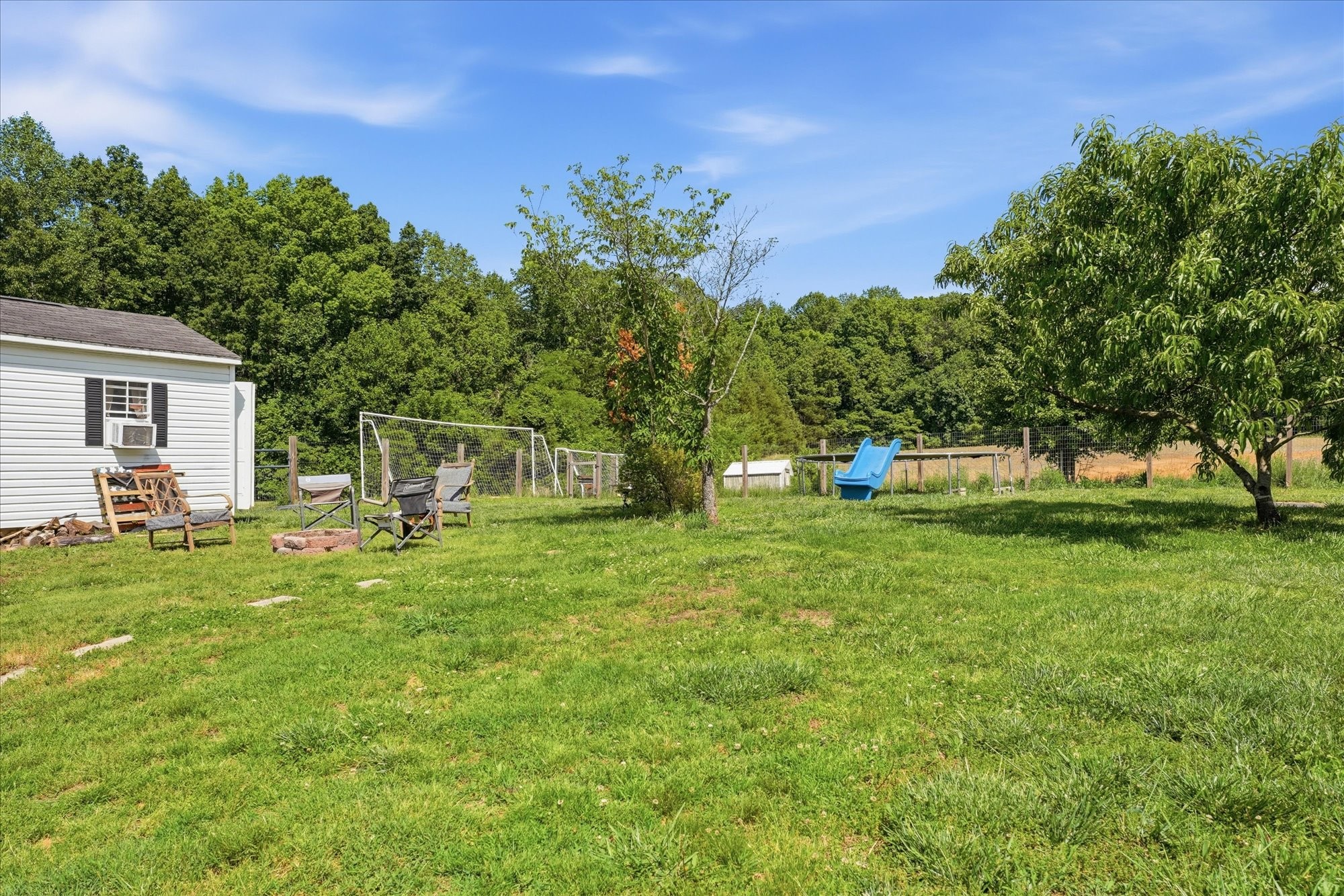 1510 Rapids Road Portland, TN 37148 - Photo 43 of 57 a front view of a house with a yard