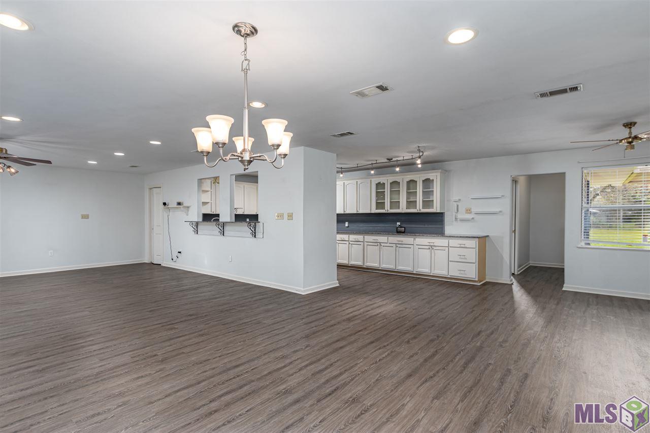 10114 Lovett Road Baton Rouge, LA 70818 - Photo 1 of 27