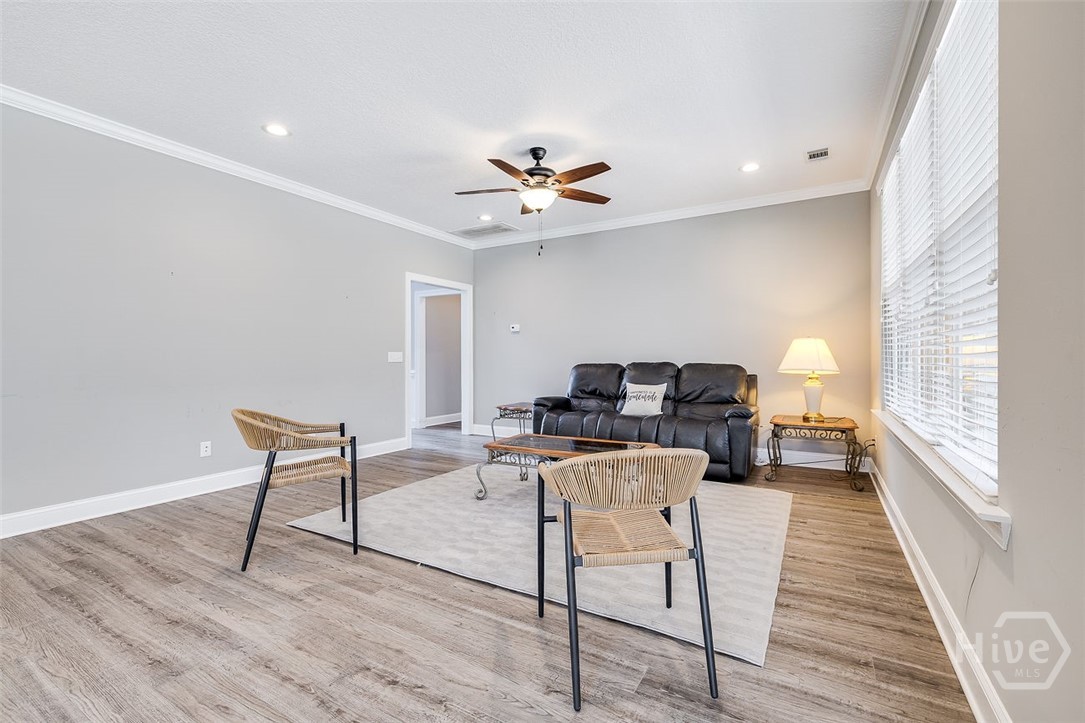 103 Mingledorff Way Springfield, GA 31329 - Photo 8 of 48 great room