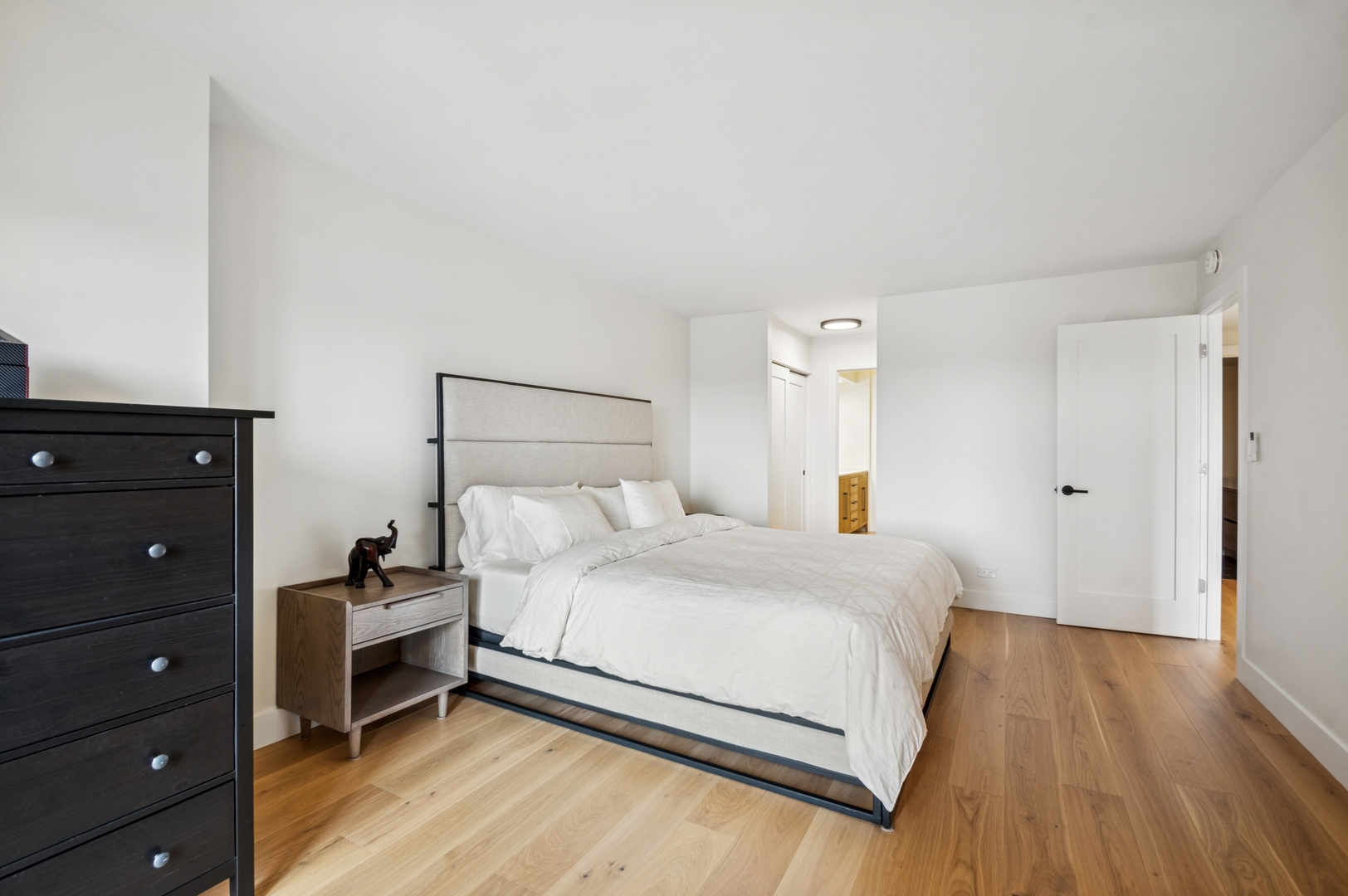 1671 Mission Hills Road, Unit S404 Northbrook, IL 60062 - Photo 12 of 18