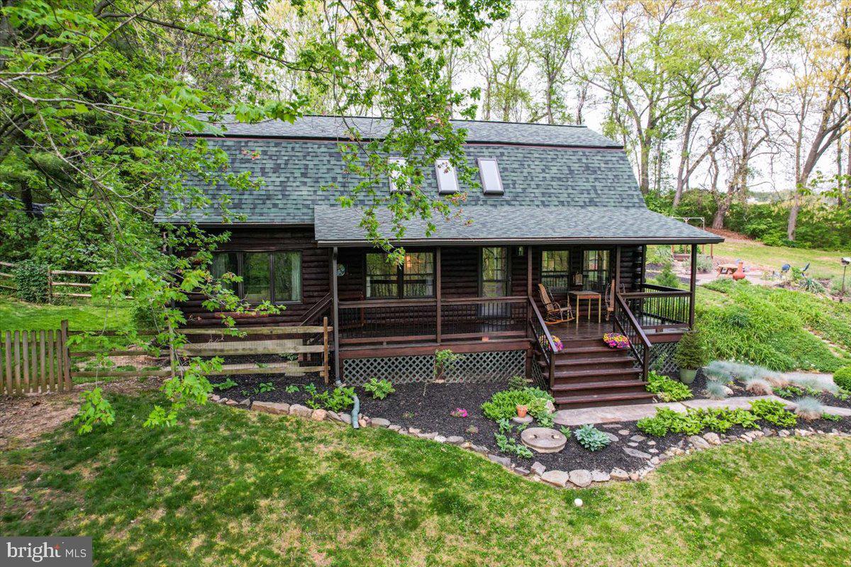 896 Frogtown Road Hanover, PA 17331 - Photo 5 of 72