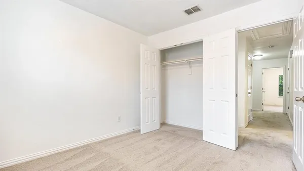 $2,500 | 3206 Bedford Road, Bedford, TX 76021
