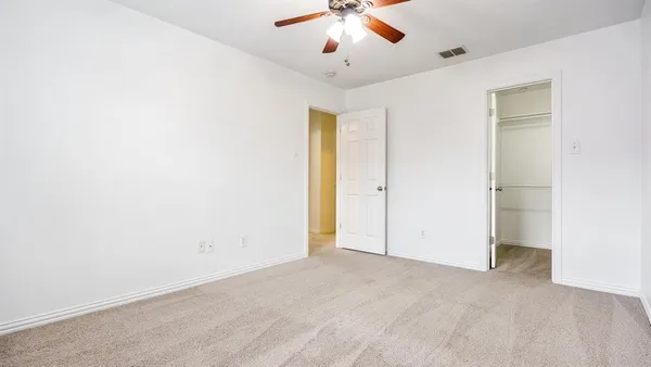$2,500 | 3206 Bedford Road, Bedford, TX 76021