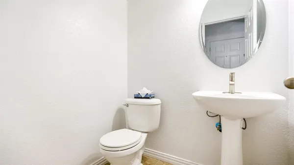 $2,500 | 3206 Bedford Road, Bedford, TX 76021