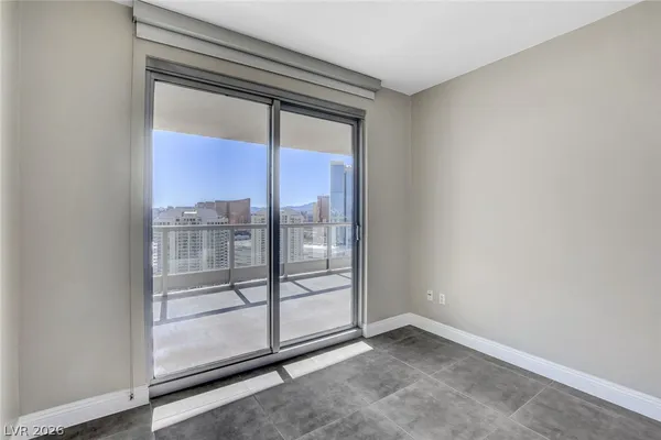 $4,395 | 222 Karen Avenue, Unit 4305, Las Vegas, NV 89109