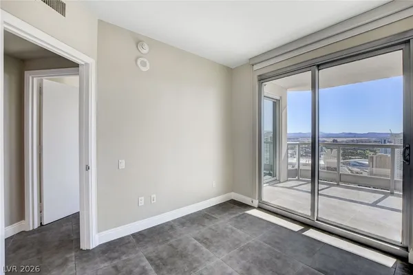 $4,395 | 222 Karen Avenue, Unit 4305, Las Vegas, NV 89109