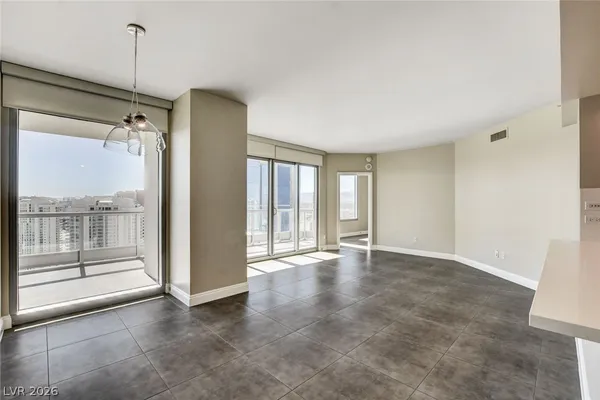 $4,395 | 222 Karen Avenue, Unit 4305, Las Vegas, NV 89109