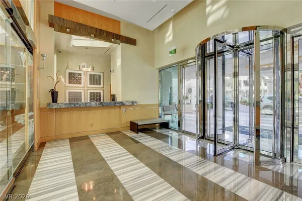 $4,395 | 222 Karen Avenue, Unit 4305, Las Vegas, NV 89109