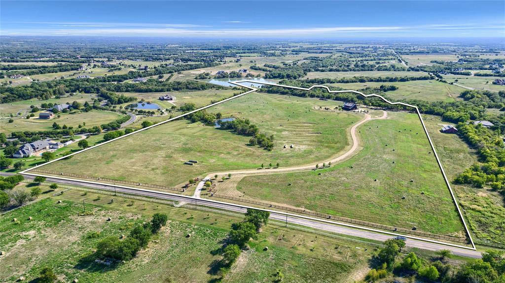 5555 County Road 179 Celina, TX 75009 - Photo 6 of 40 Aerial view of property and surrounding area with rural landscape and property boundaries highlighted