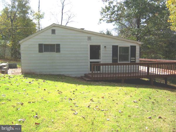 1704 Sticky Kline Road Berkeley Springs, WV 25411 - Photo 9 of 16 Exterior (General)