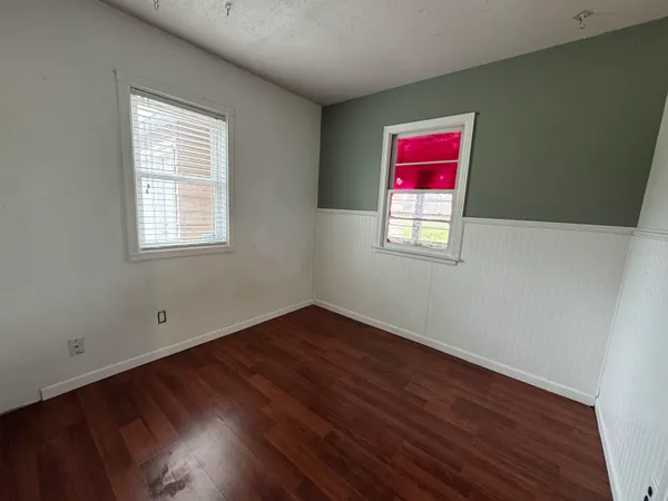 $1,300 | 1532 Vernon Avenue, Beloit, WI 53511