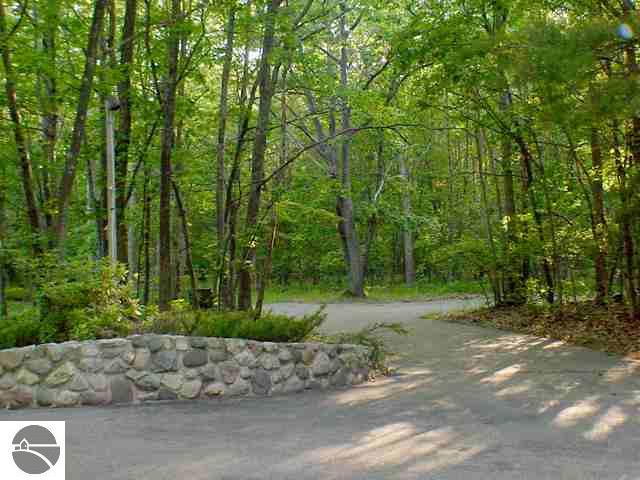 5582 River Road Manistee, MI 49660 - Photo 15 of 15 1717024-14.JPG