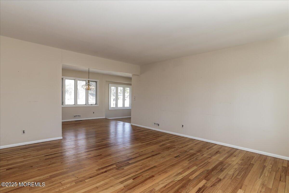 103 Taft Drive Brick, NJ 08724 - Photo 22 of 80 26-103TaftDr_0026