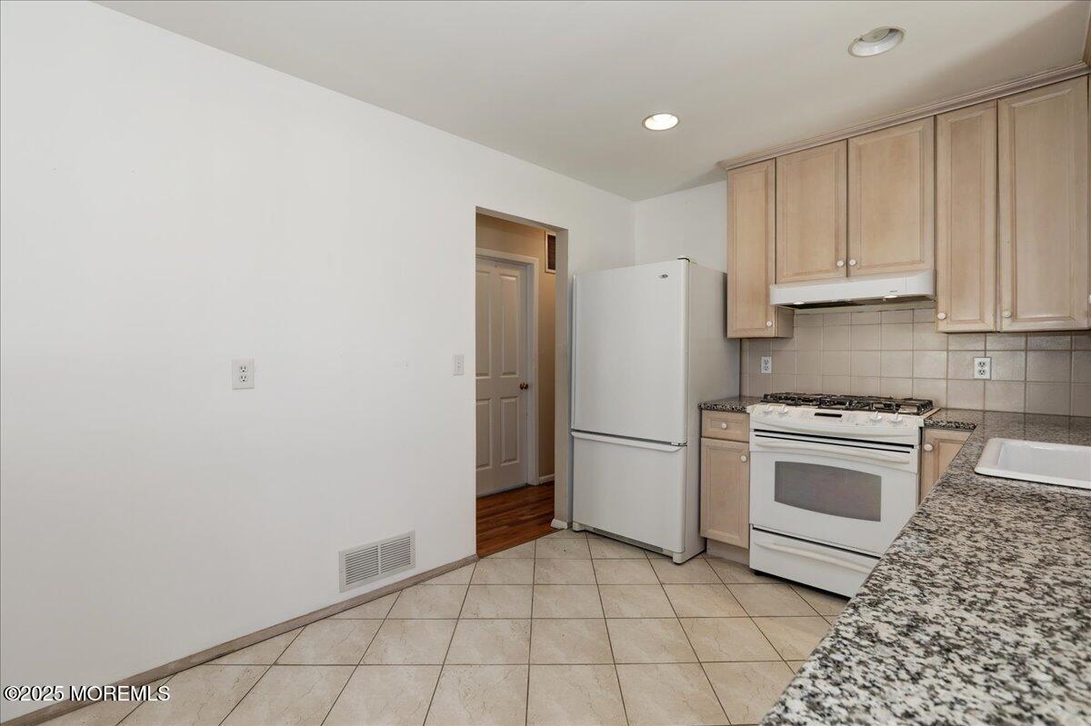 103 Taft Drive Brick, NJ 08724 - Photo 33 of 80 37-103TaftDr_0037