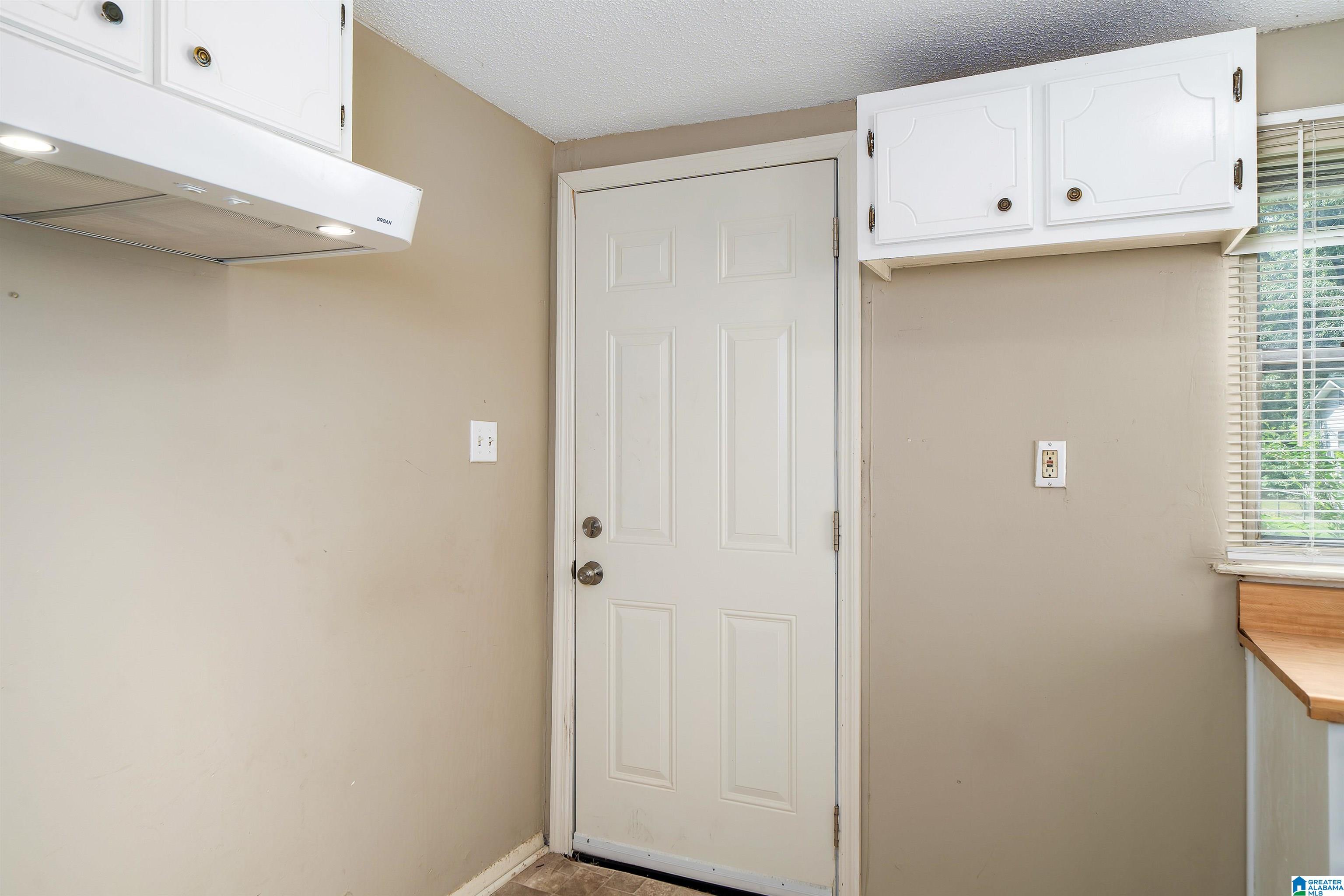 9601 Short Street Birmingham, AL 35217 - Photo 2 of 20