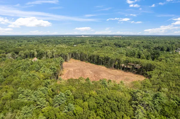 $750,000 | 23 Village Circle, Augusta, ME 04330