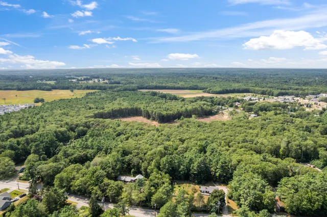 $750,000 | 23 Village Circle, Augusta, ME 04330