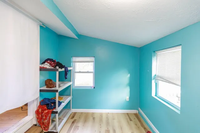 $399,900 | 32 East Side Drive, Concord, NH 03301