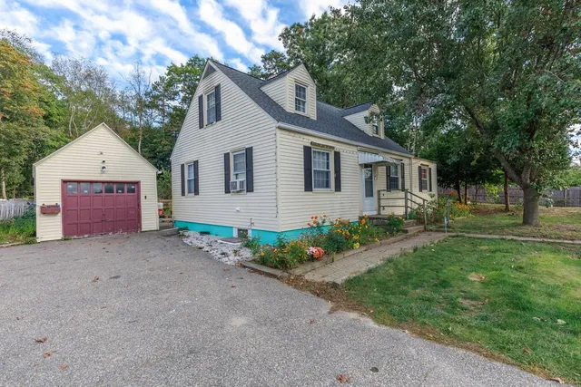 $399,900 | 32 East Side Drive, Concord, NH 03301