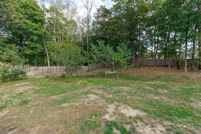 $399,900 | 32 East Side Drive, Concord, NH 03301