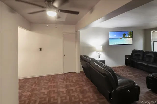 $215,000 | 730 East 232nd Street, Unit 5D | Wakefield