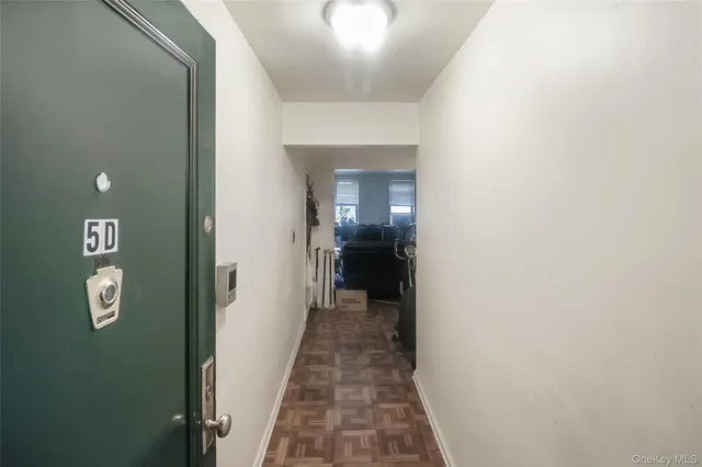 $215,000 | 730 East 232nd Street, Unit 5D | Wakefield