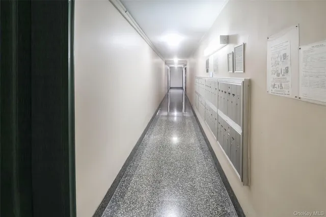 $215,000 | 730 East 232nd Street, Unit 5D | Wakefield