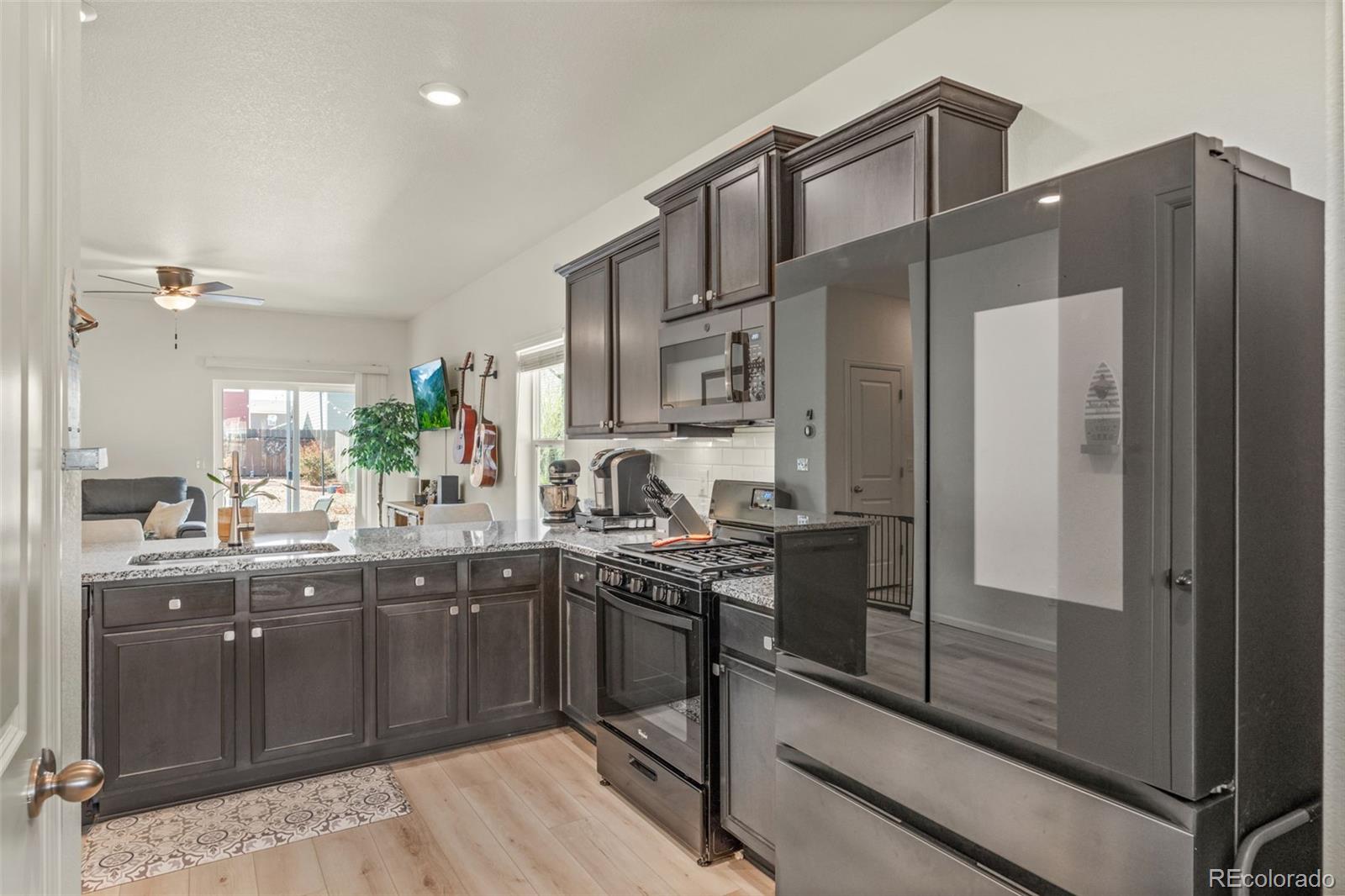 319 Walnut Street Bennett, CO 80102 - Photo 13 of 37