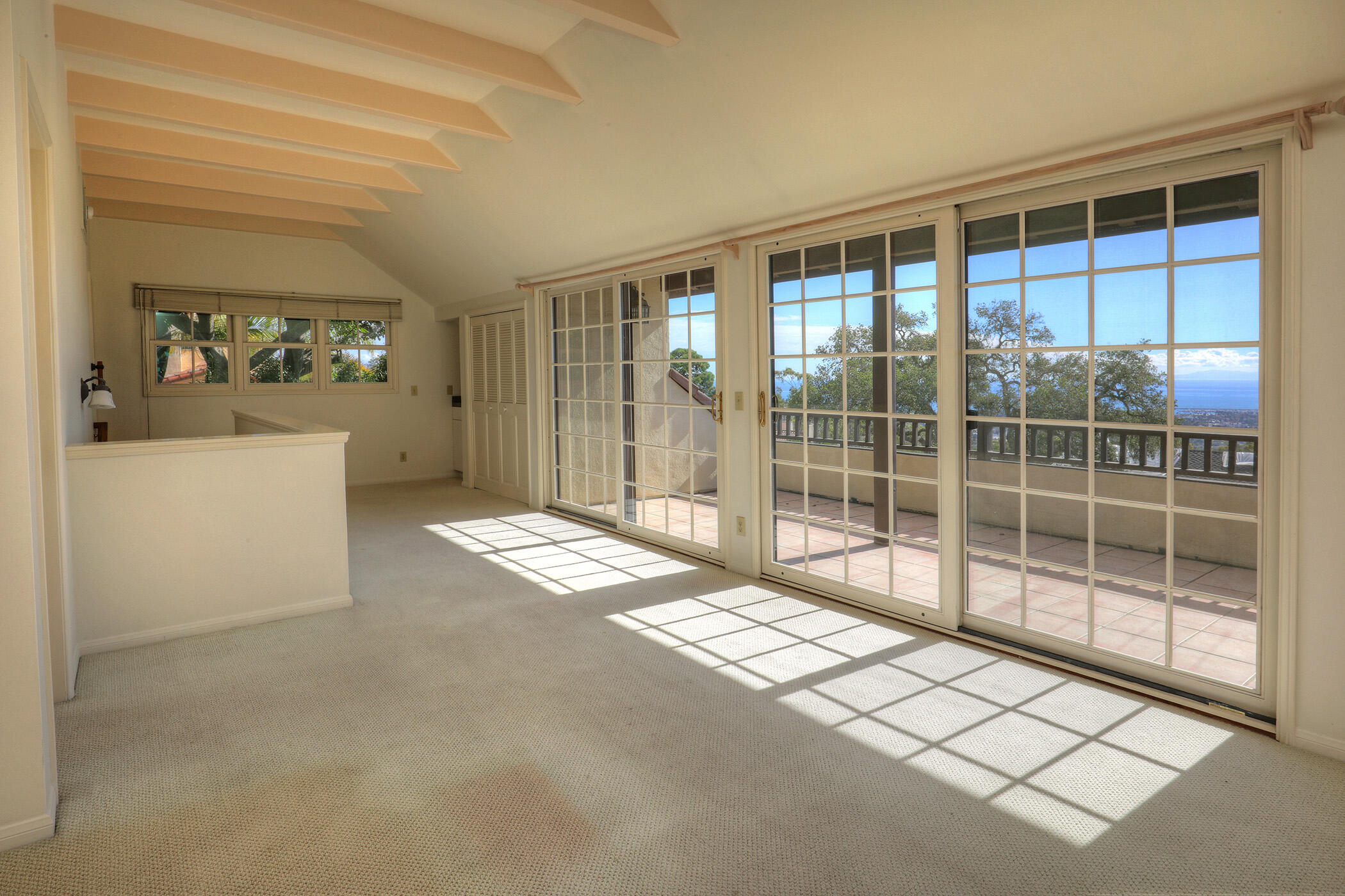 1712 Lasuen Road Santa Barbara, CA 93103 - Photo 22 of 38 25